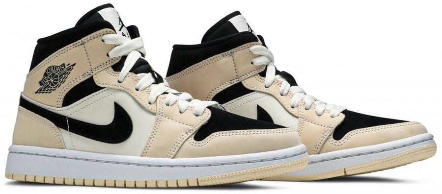 Air Jordan 1 Mid 'Barely Orange'