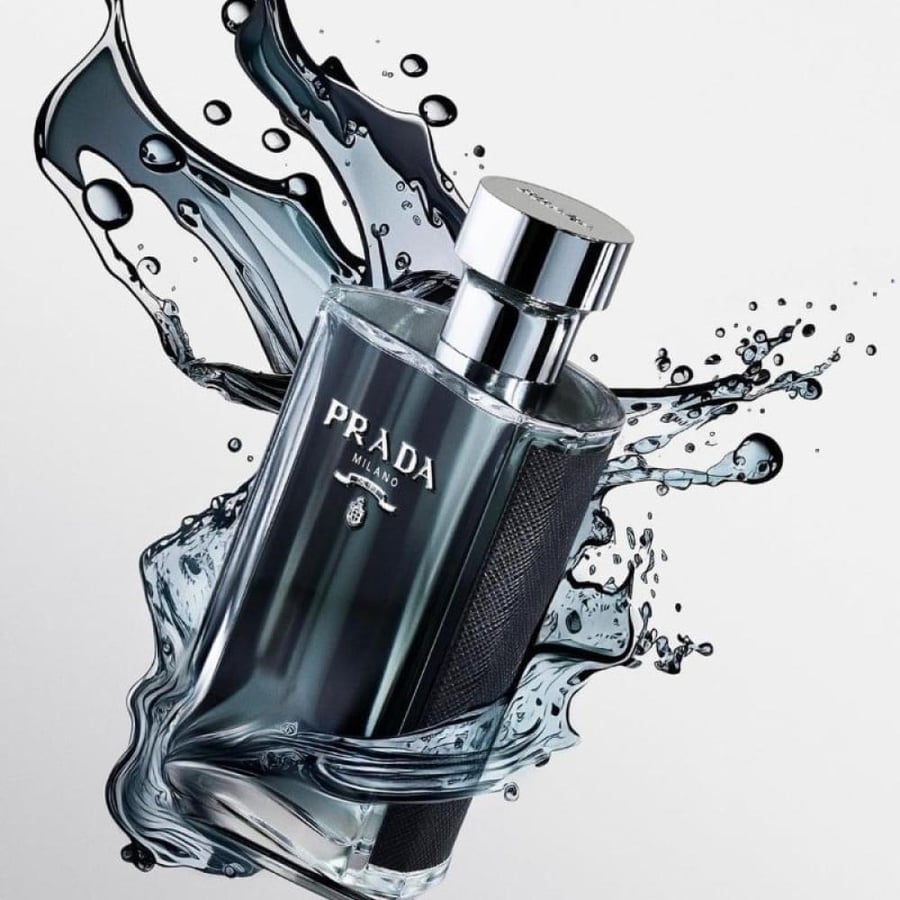 Prada Li Om Audi Toilet