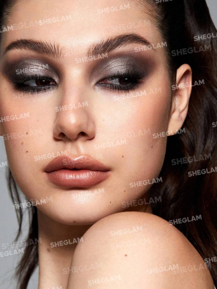 باليت آيشادو جازي جيجسو - درجة موفينج أون
