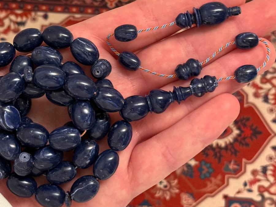 مسباح بولنق كحلي معرق (بيضاوي)