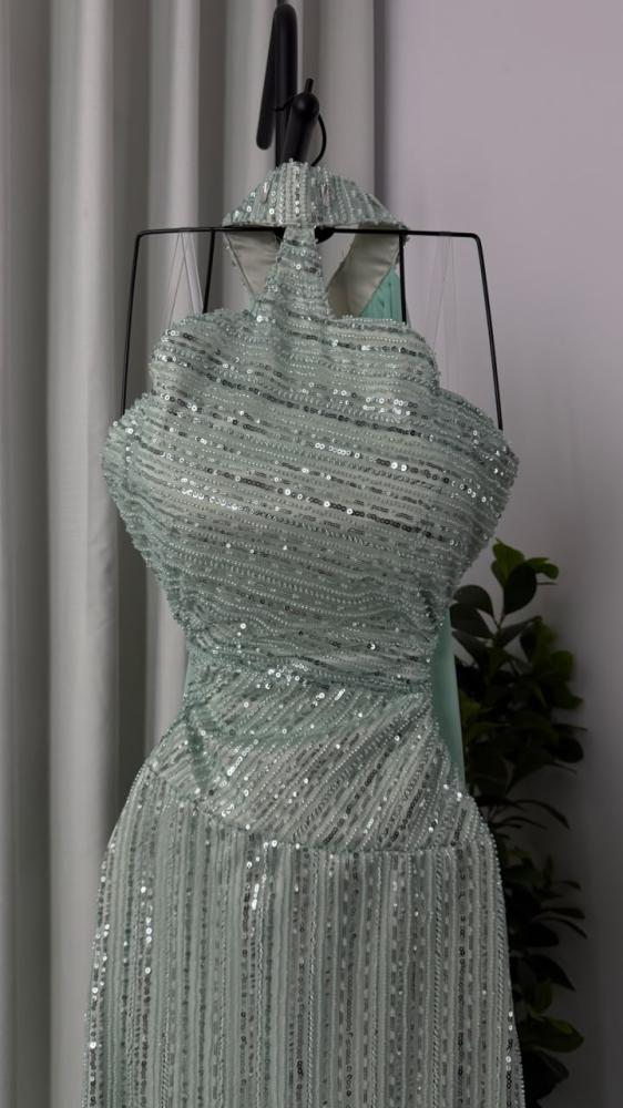 فستان سهرة