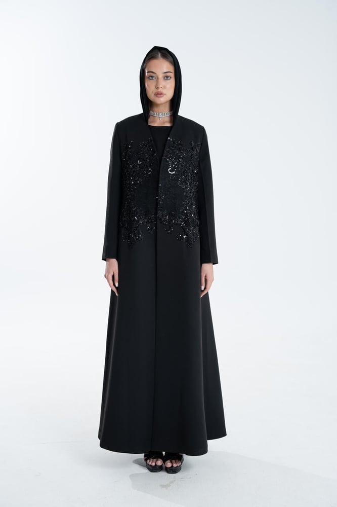 Royal Grace Dark Black