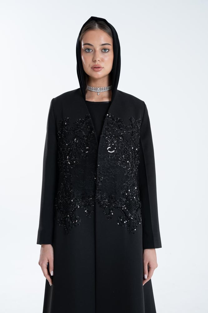 Royal Grace Dark Black