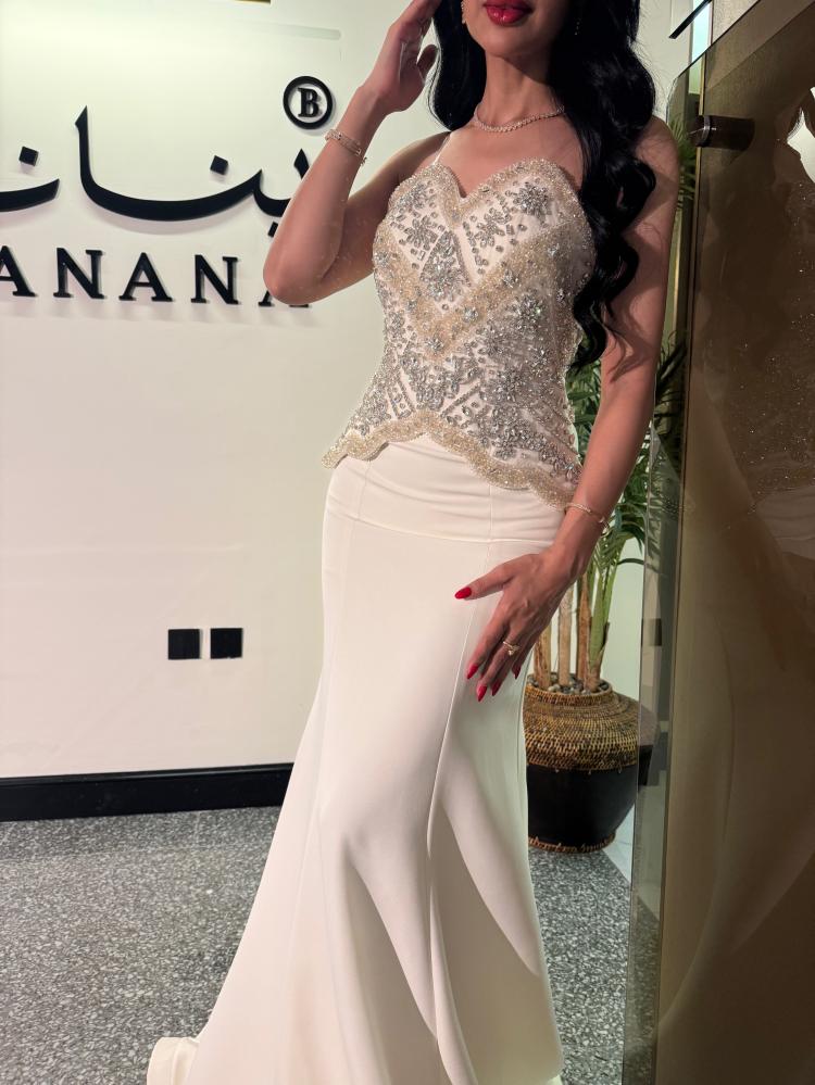 فستان لؤلؤة الماس