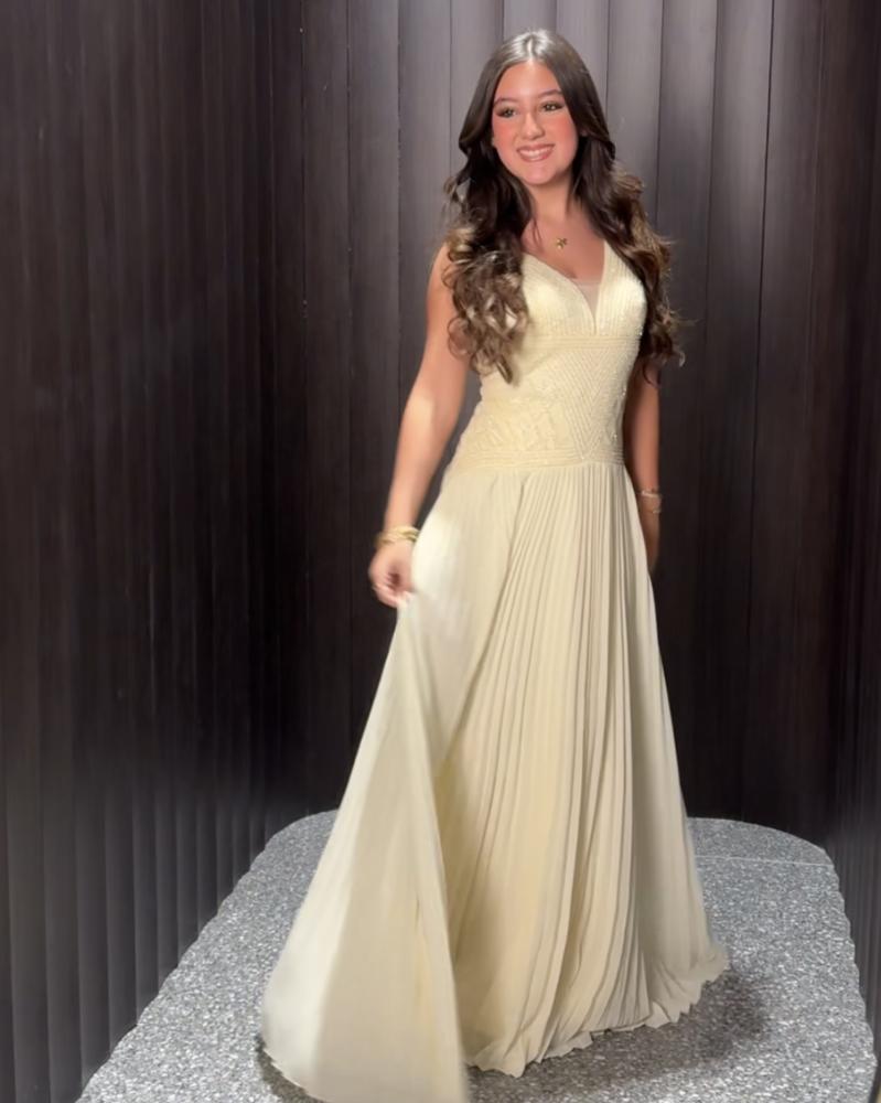 فستان عليا كت