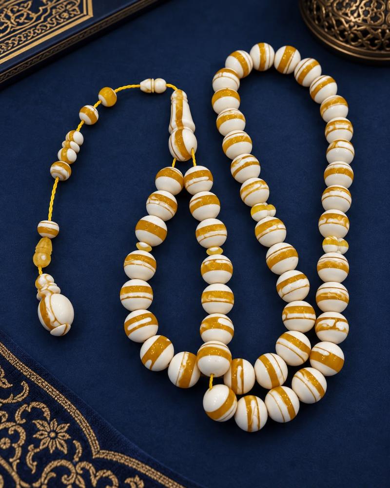 تراب كهرمان أبيض عسلي
