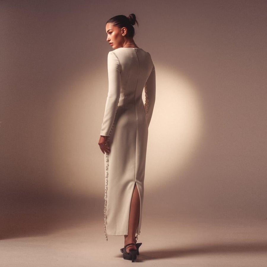 GLEAM in off white