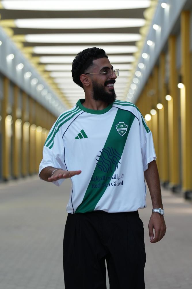 عرض تيشرت الاهلي اللون الابيض 2026