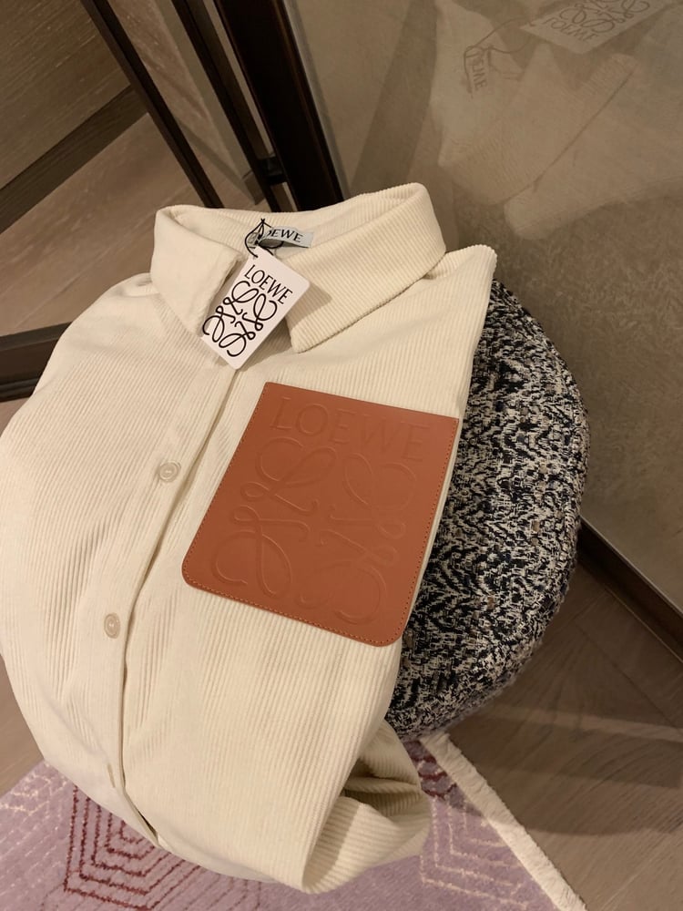 بلوزة Loewe