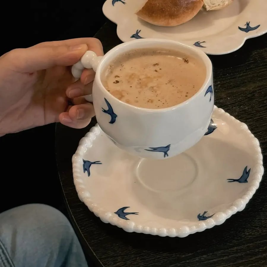 كوب وصحن فرنسي عتيق