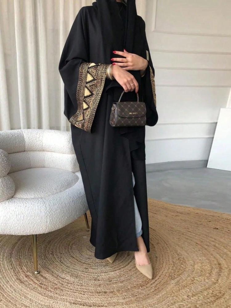 عبايات مناسبات فخمة