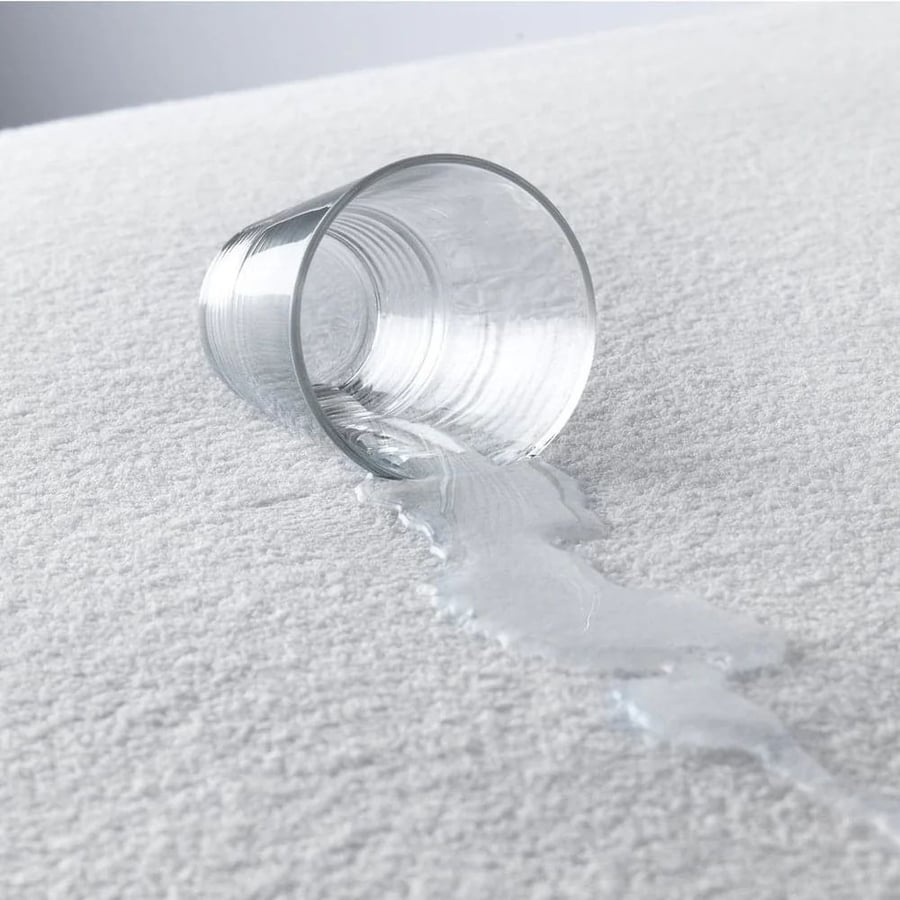 Milton bedspread