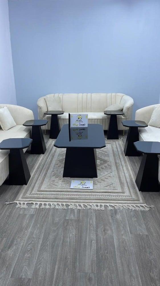 طاولات ضيافة
