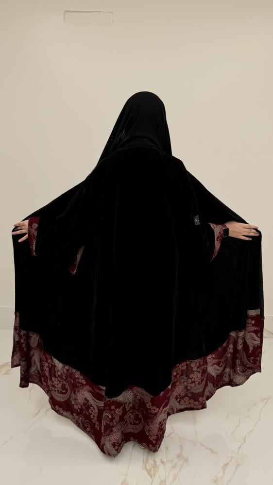 عباية مشجرة