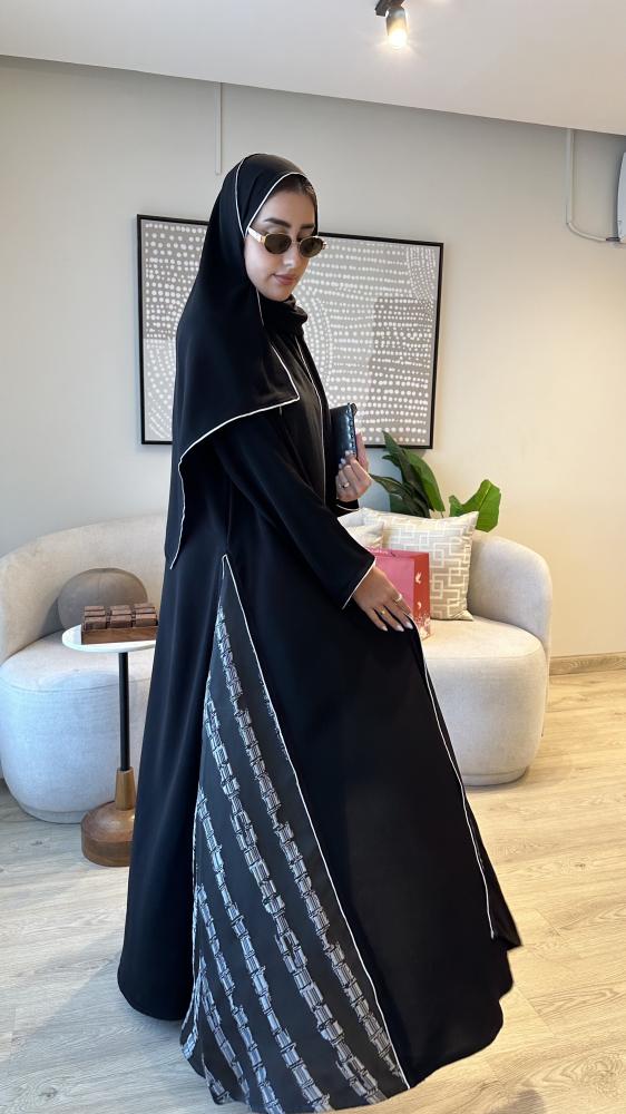 Royal crepe abaya + Jacquard Taffeta
