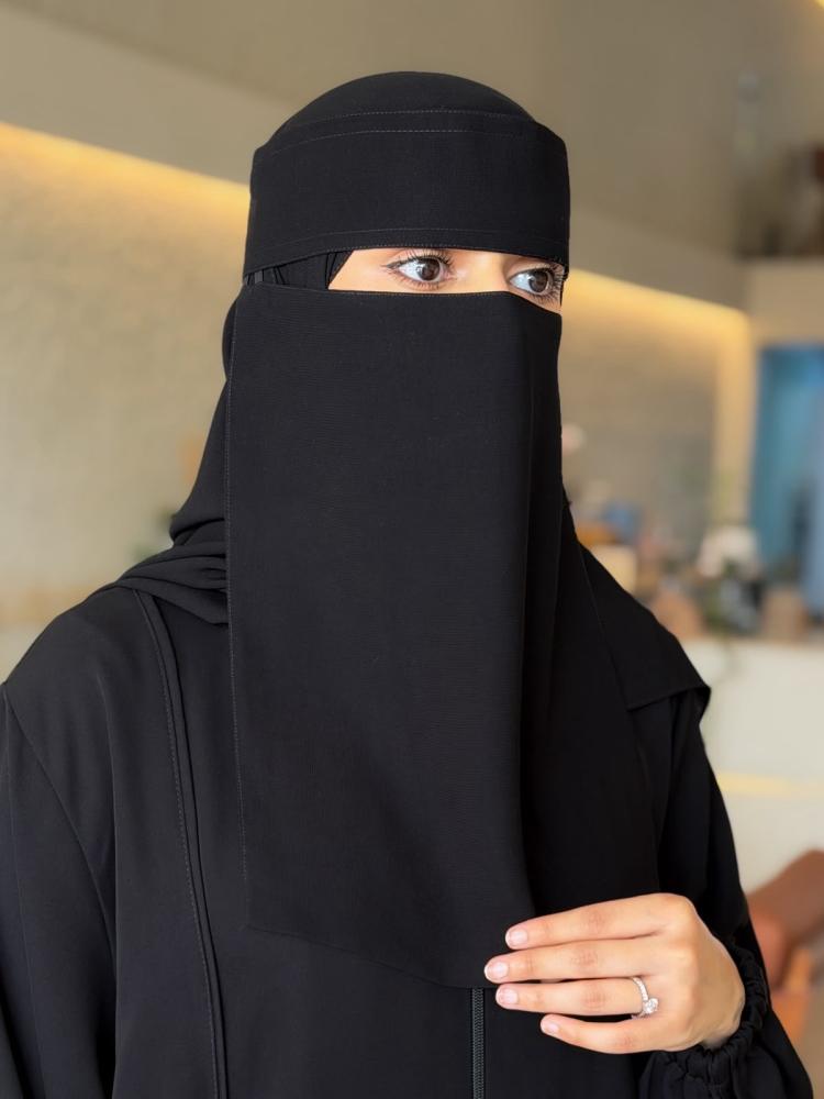 نقاب طويل