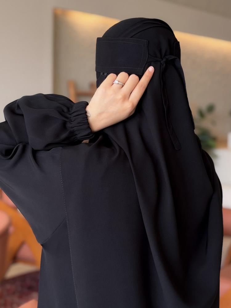 نقاب طويل