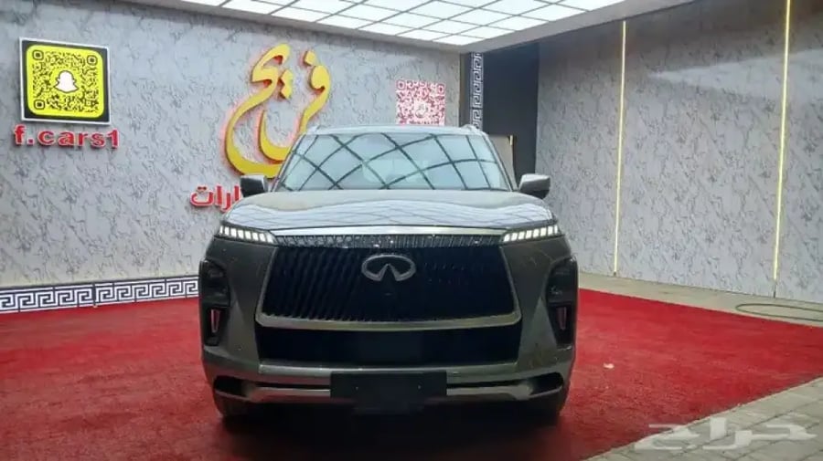 انفينتيQX80 2025 سنسوري-عداد5000-المانع-داخل اسود(بنزين)3.5T