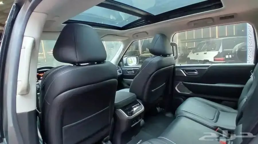 انفينتيQX80 2025 سنسوري-عداد5000-المانع-داخل اسود(بنزين)3.5T