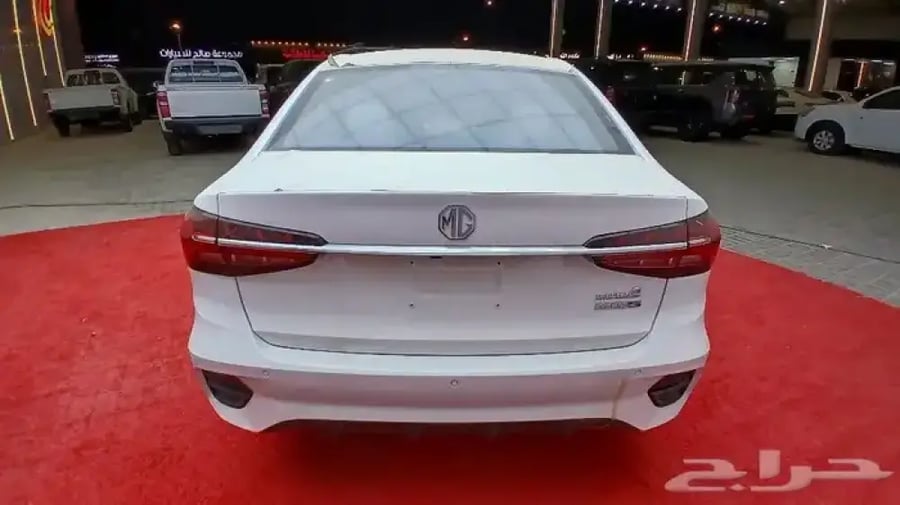 ام جي 5 2026 فل كامل 4كاميرات -فتحه سقف -خليجي(بنزين)1.5L