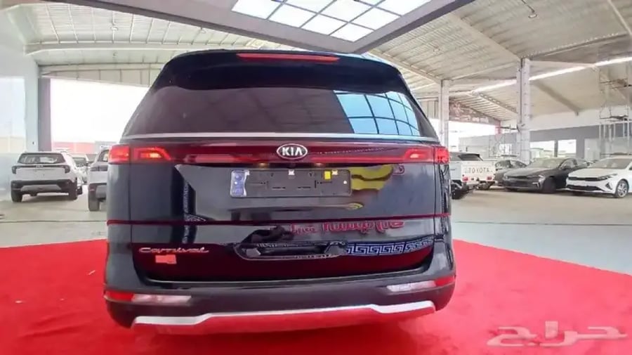 كيا كرنفال 2021فل كامل فتحتين سقف-داخلي (ديزل)2.2DT