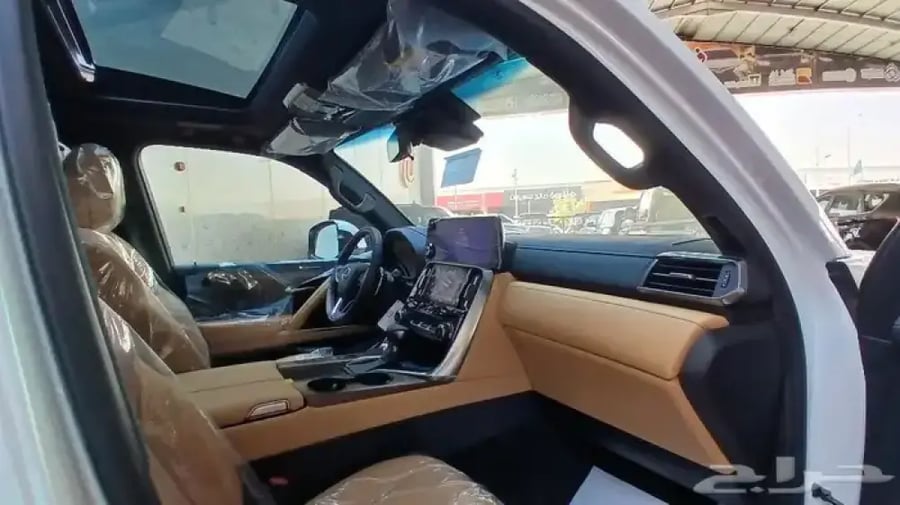 لكزسLX600BB 2026 الساير-داخلي جملي-رادار-بروجكتر(بنزين)3.5TT