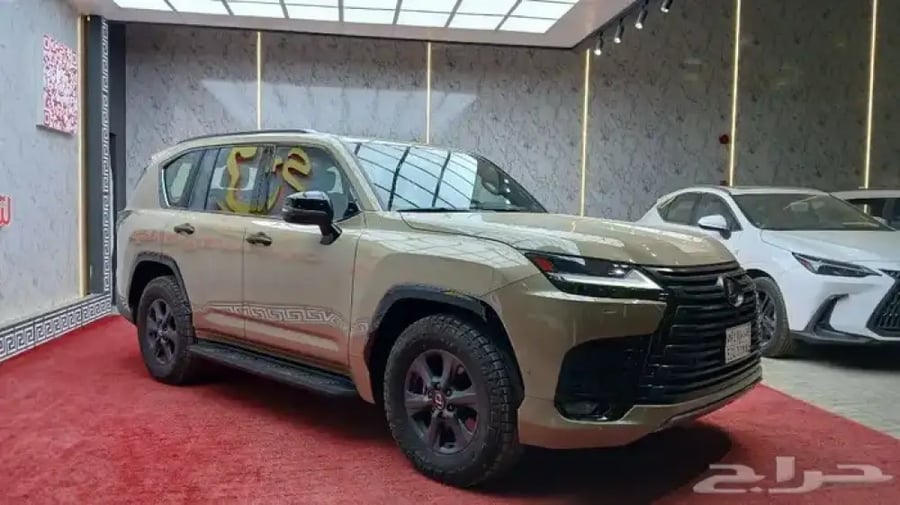 لكزس LX700 2025 اوف رود -سعودي-ابواب شفط(هايبرد)3.5h