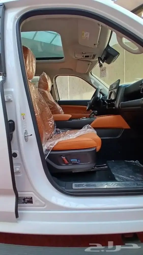 هافال H9 2027 فل كامل خليجي-دفلوكين -دبل (بنزين2.0T