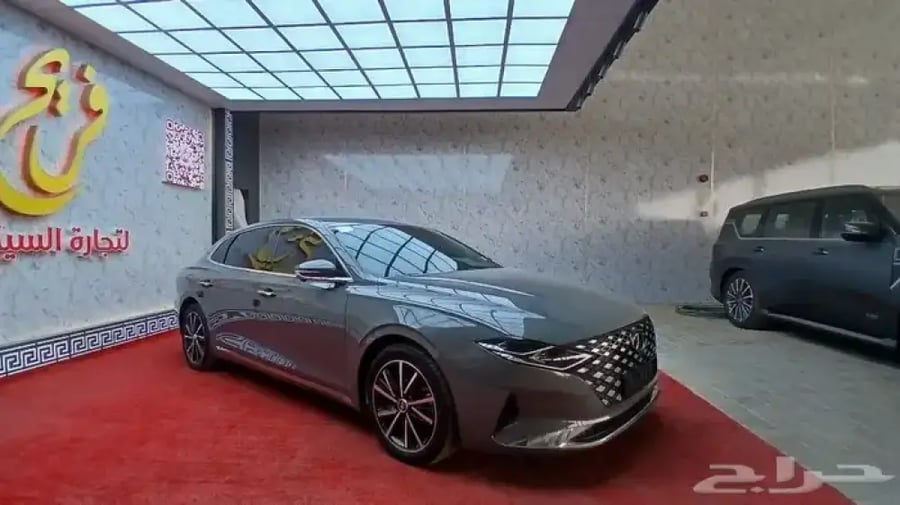 هونداي ازيرا 2022 فل4كاميرات-داخل اوف ويت(بنزين)3.3L