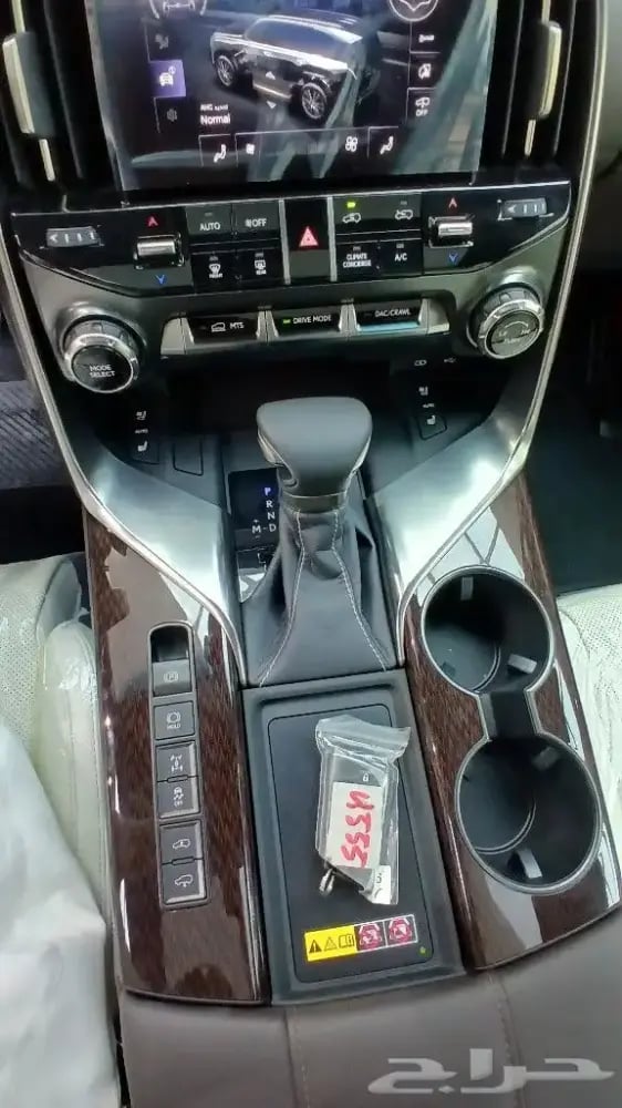 لكزسLX600AA 2026خليجي -داخل اوف ويت-رادار(بنزين)3.5TT