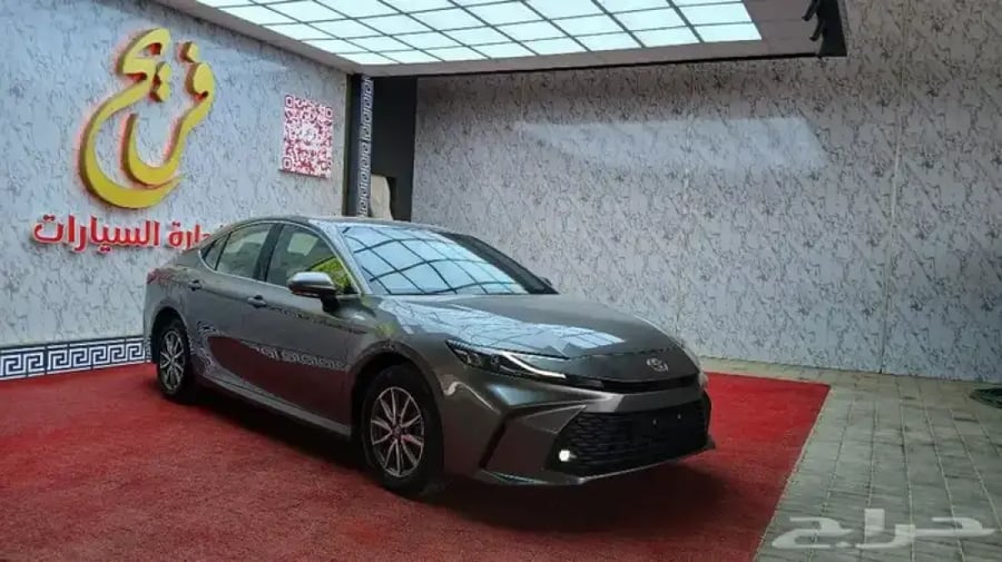 تويوتا كامريE2026 ستاندر -سعودي-صادر لوحه(بنزين)2.5L