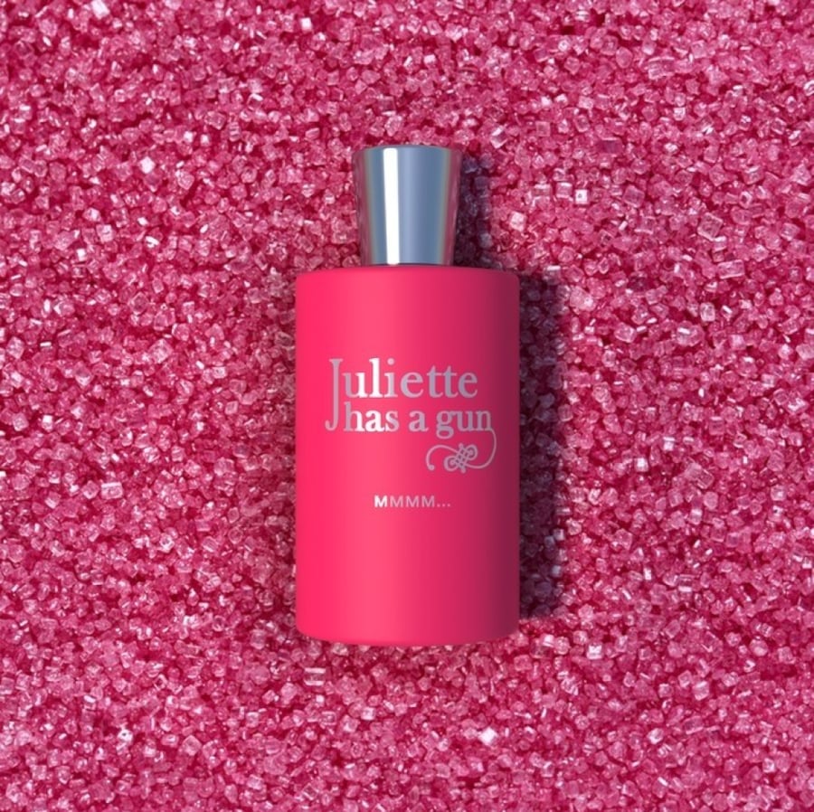 عطر مممم من جولييت هاز اجن او دو برفيوم 100مل