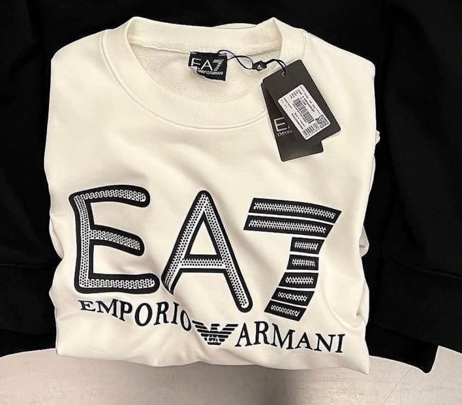 Armani pullover