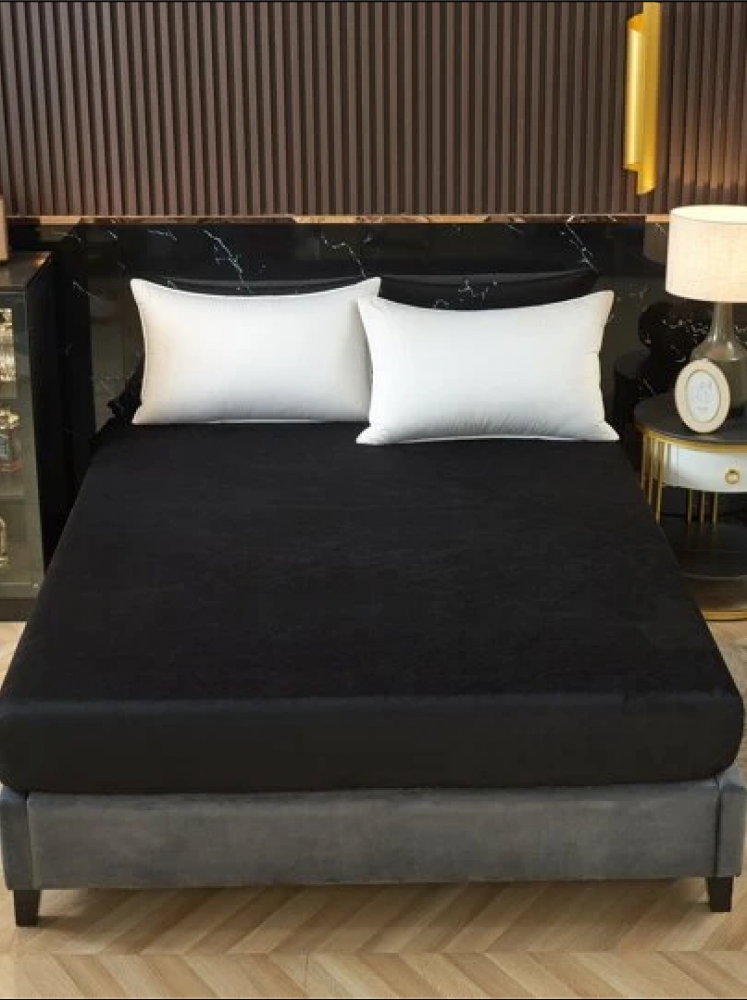 Velvet winter sheets