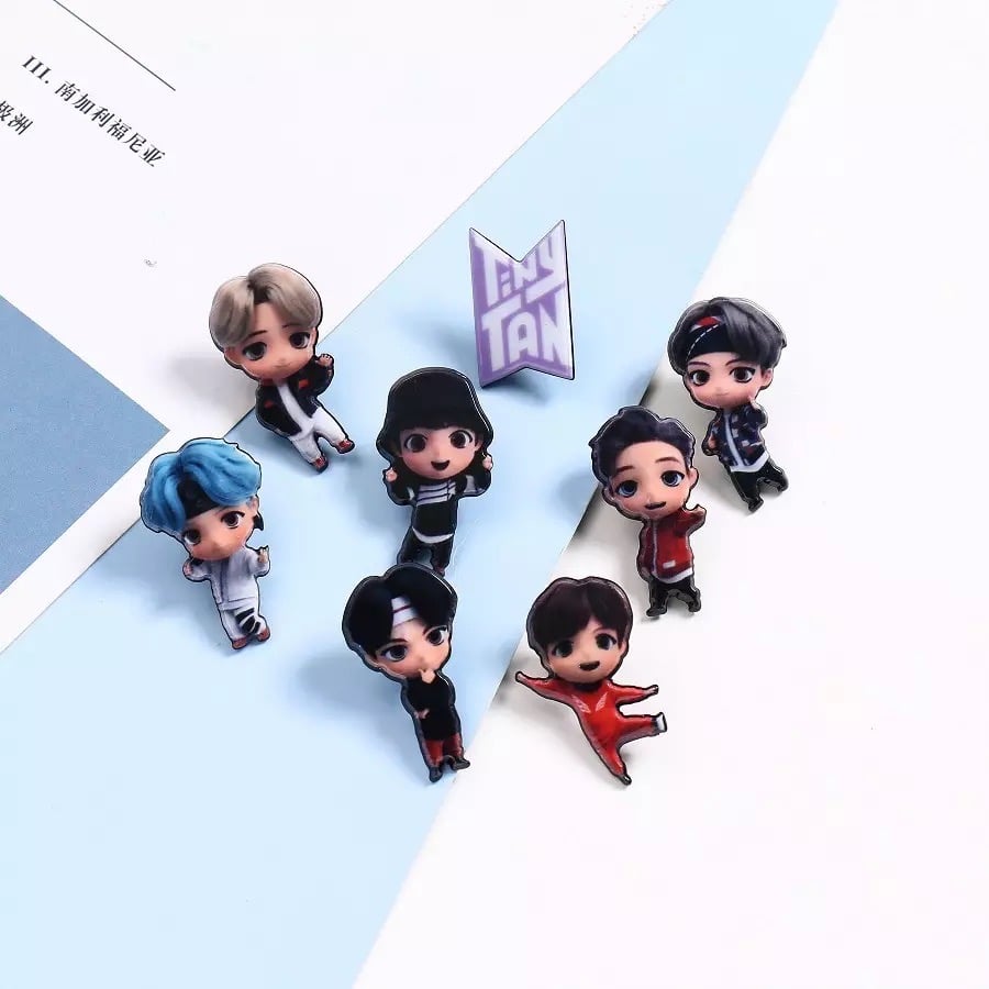 بروشات بتس BTS TinyTan Brooches