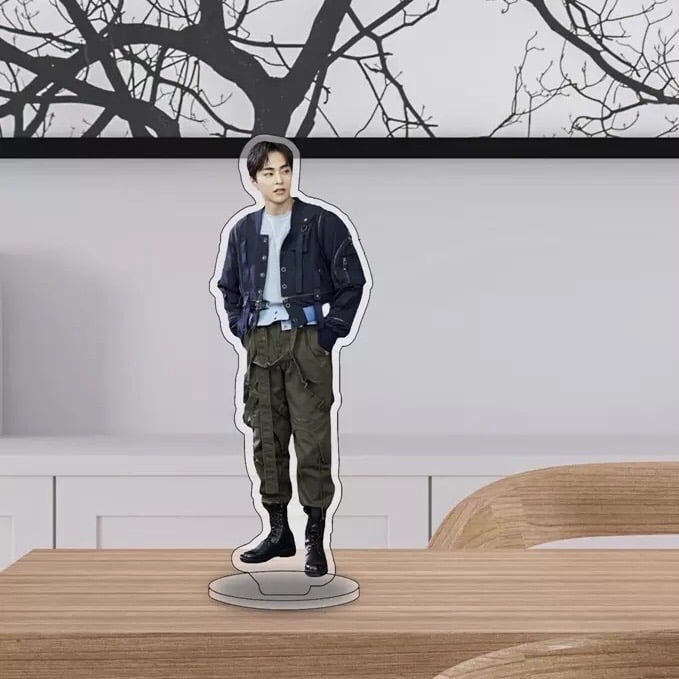 ستاند اكريلك اكسو EXO Acrylic Stand