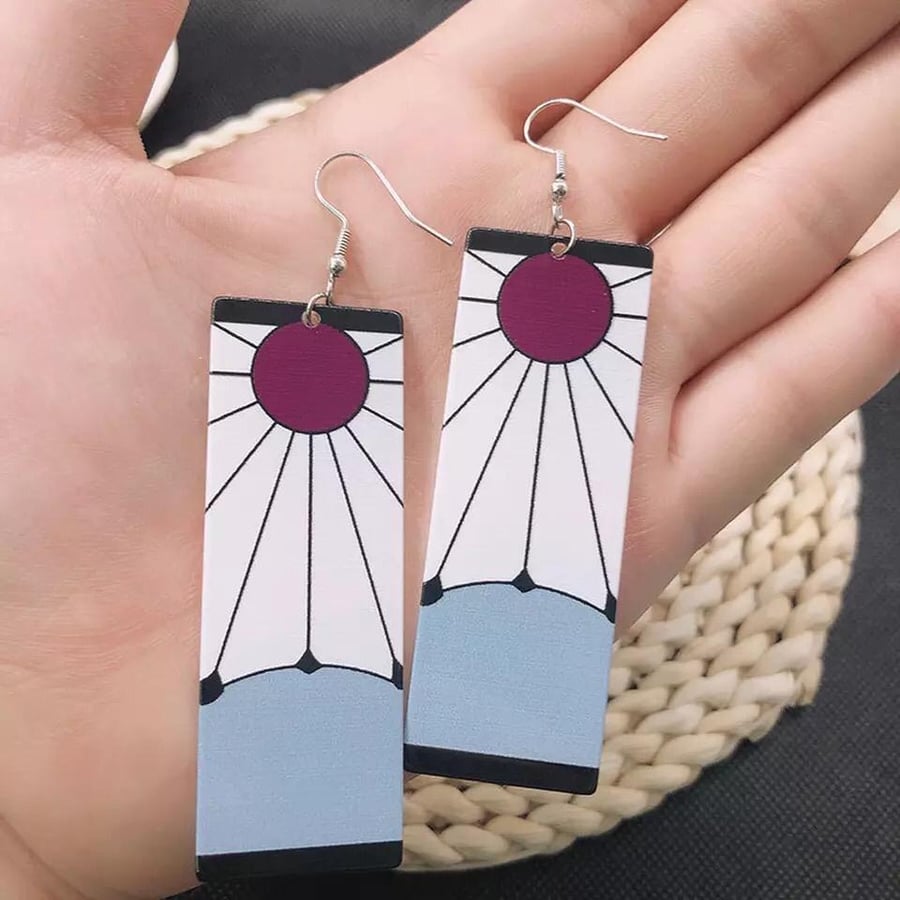 حلق تانجيرو من قاتل الشياطين Demon Slayer Earrings