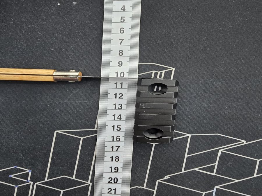 5-hole metal bicatin ruler