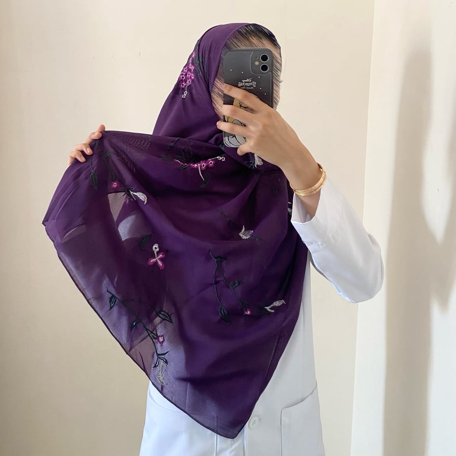 طرحة ترف ليزر لون بنفسجي
