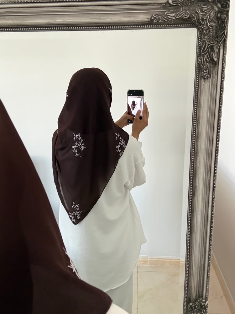 طرحة اريام ليزر لون بني