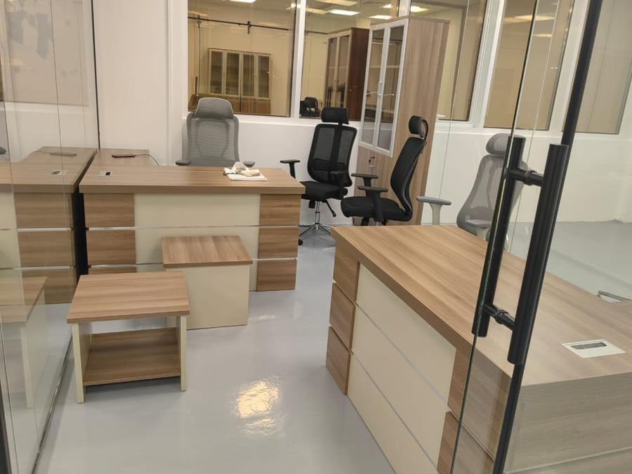 طقم مكتب مع سكرتاريه متكامل بيج عدة مقاسات