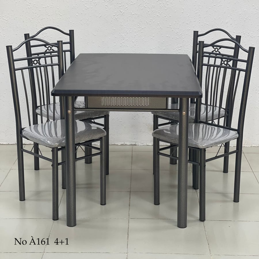 طقم طاولة طعام و4 كراسي عدة ألوان