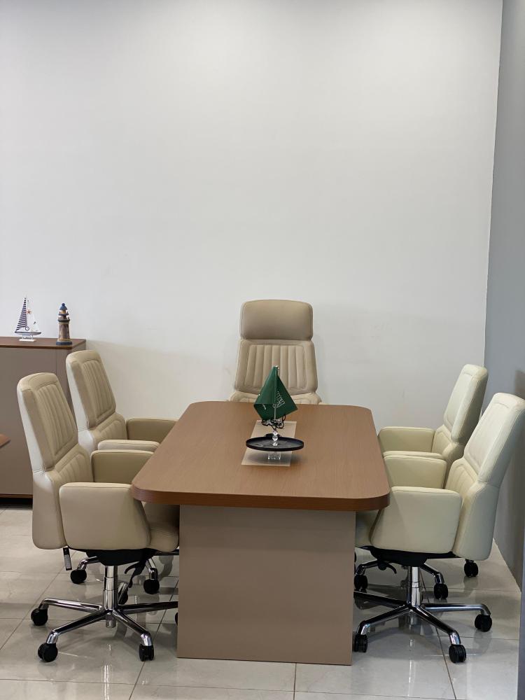 طاوله اجتماع عده مقاسات