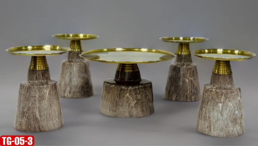 Luxury service table set in several colors