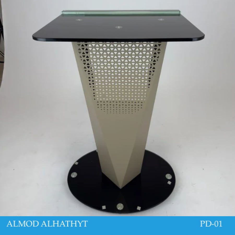 منبر زجاج فخم اسود 60سم