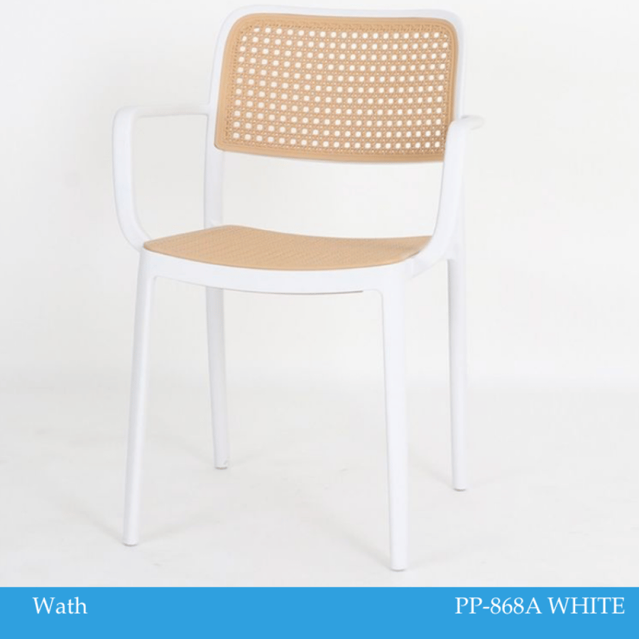Set of 4 white chairs