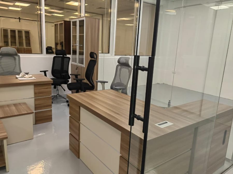 طقم مكتب مع سكرتاريه متكامل بيج عدة مقاسات
