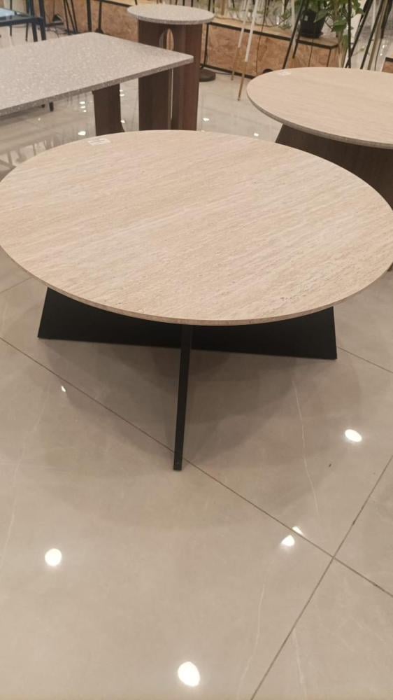 طاولة مودرن عدة الوان
