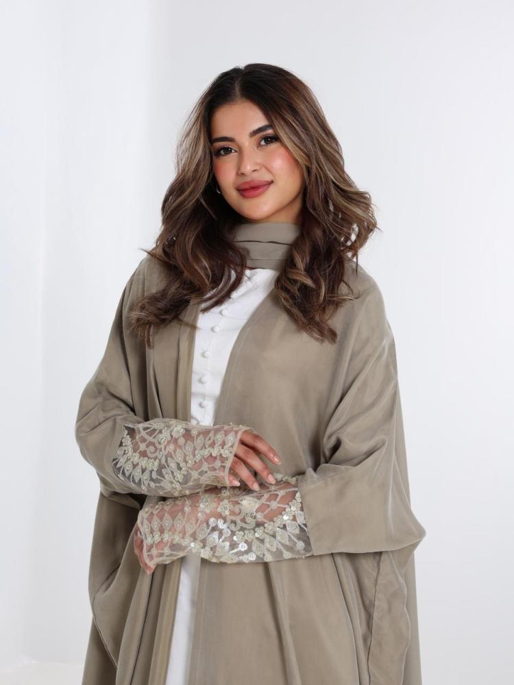 عباية حرير مغسول ب كم تطريز