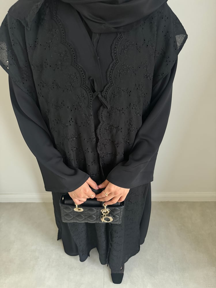 A95
